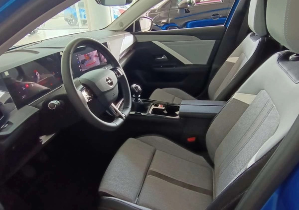 Opel Astra cena 99900 przebieg: 2, rok produkcji 2023 z Wąbrzeźno małe 154
